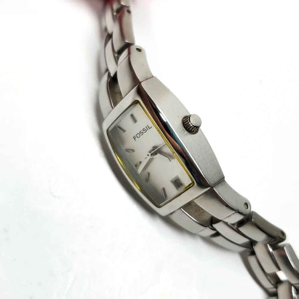 Vintage Fossil Watch F² ES1053 Silver Watch Metal Wristband Silver Face